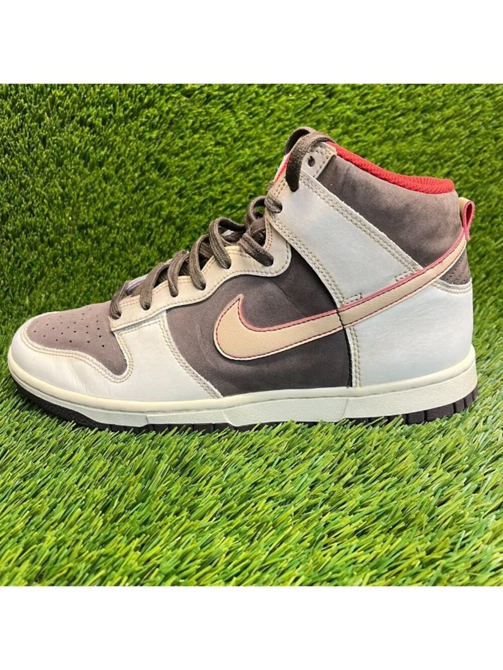 Nike Dunk High SE Mens Size 8.5 Baroque Brown Cream Athletic Shoes Sneakers